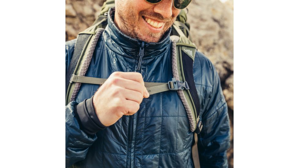 Gregory Stout 45 Backpack, One Size, 2746 cu in / 45 L, Fennel Green, 126872-1333