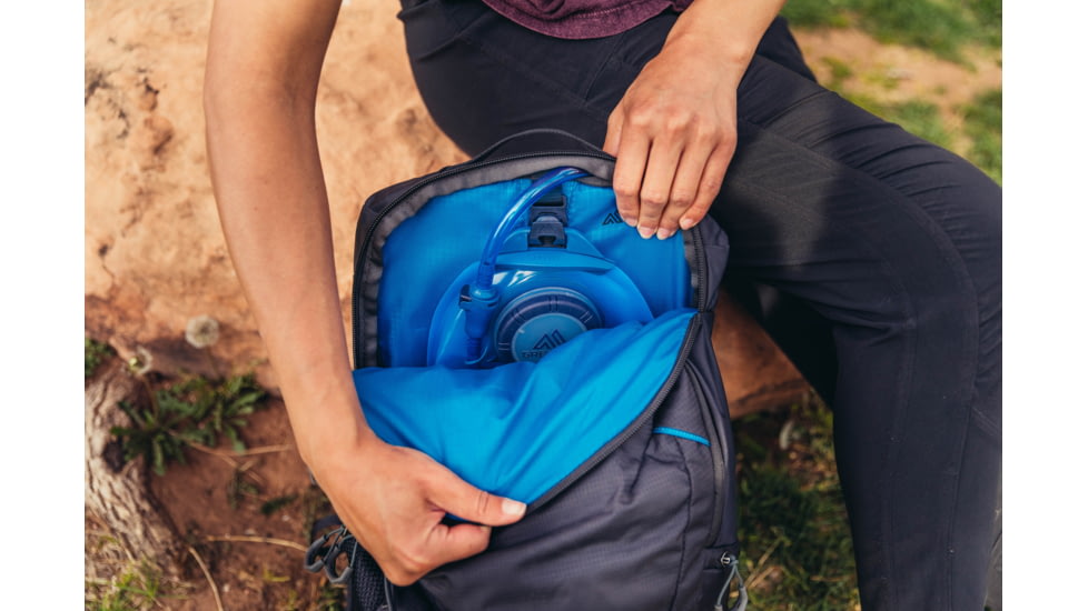 Gregory Swift 16L H2O Hydration Pack - Womens, Xeno Black, One Size, 141344-5329