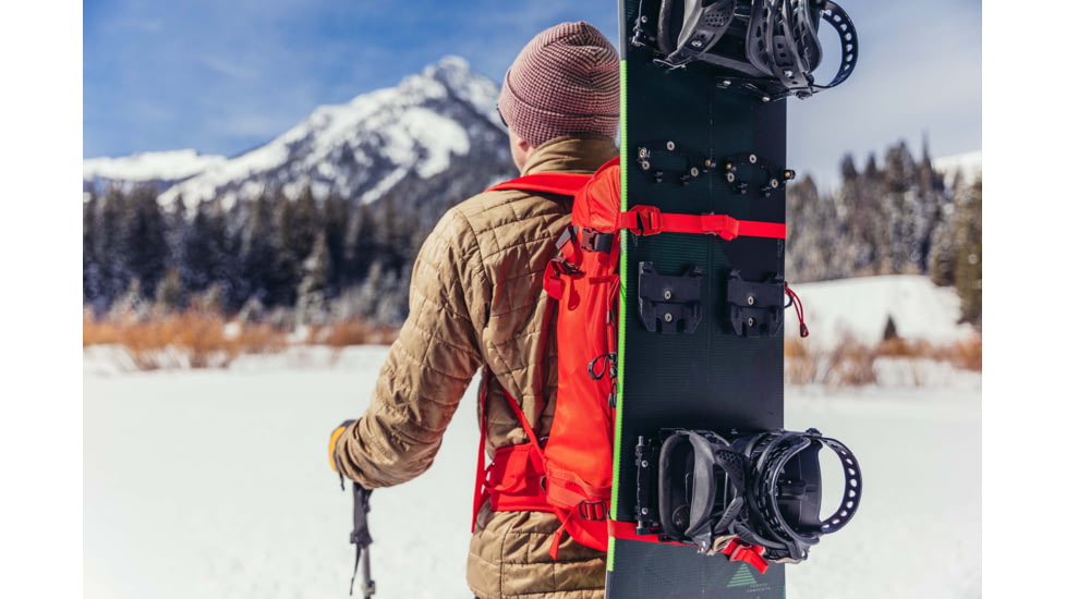 Gregory Targhee 32L Snow Pack, Lava Red, Small, 121128-4222