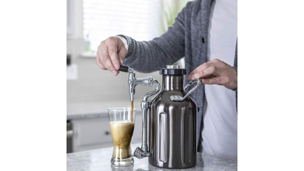 GrowlerWerks uKeg Nitro Cold Brew Coffee Maker, Black Chrom, 50 oz, GWA1058-BC-NB-N2