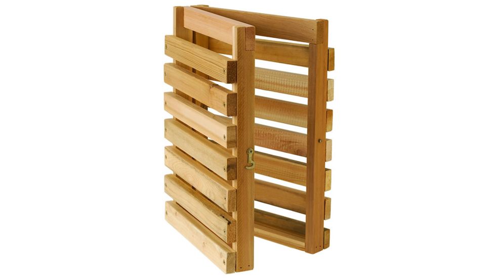 GSI Cedar Shower Deck