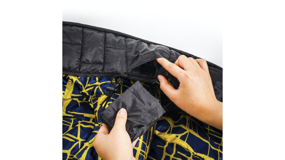 Helinox Savanna/Playa Chair Seat Warmer, Black/Flow Line, 12464