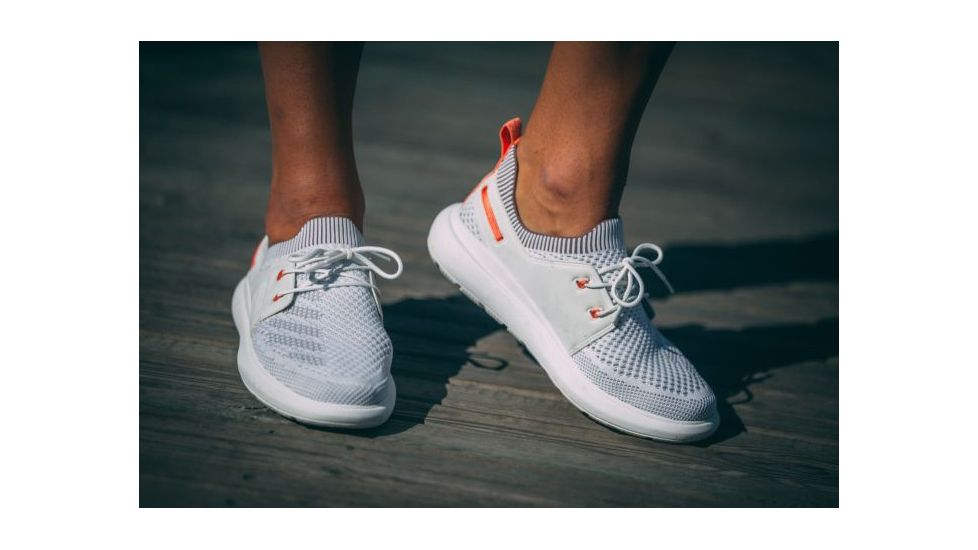 Helly Hansen Spright One Shoe - Womens, Off White/Penguin/Fusi, 7, 11489-011-7F