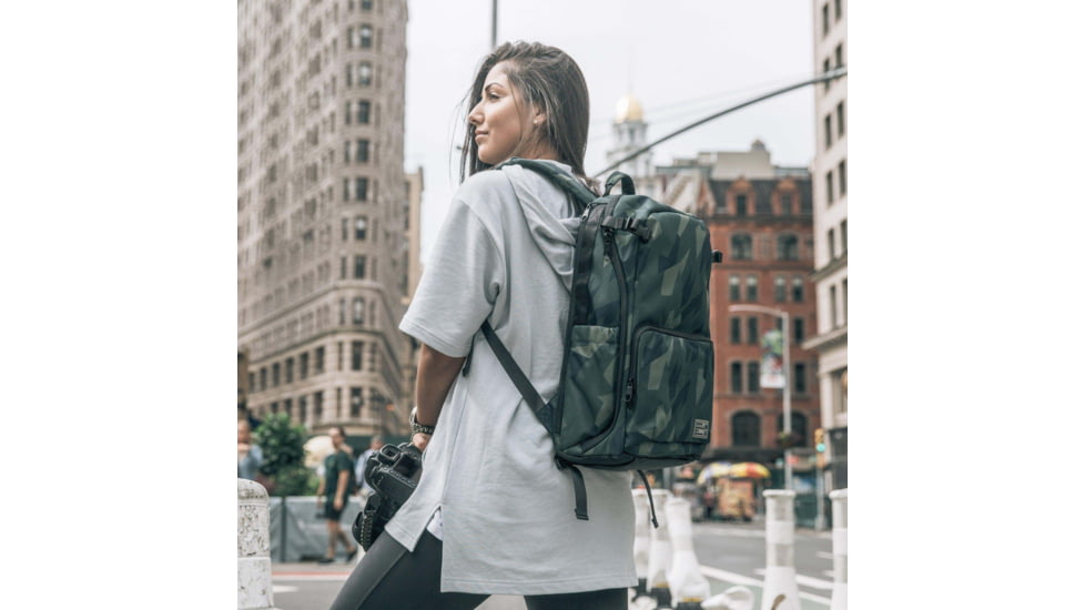 Hex Ranger Clamshell Dslr Backpack, Camo, HX2468-CAMO