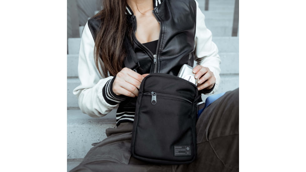 Hex Ranger Crossbody, Black, HX2840-BLCK