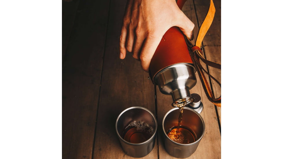 High Camp Flasks Orox Leather Holster For 750ml Firelight, 4324891230255