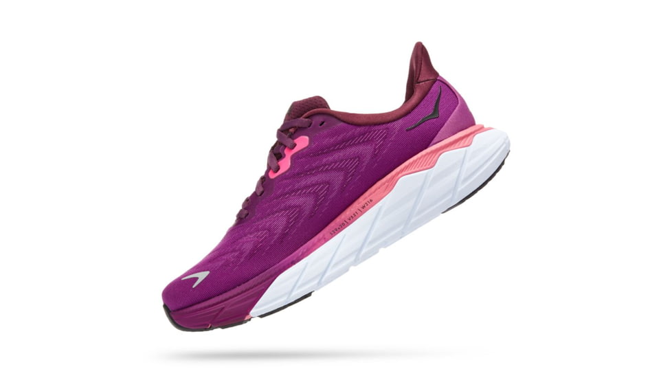 Hoka Arahi 6 Road Running - Womens, Grape Wine / Beautyberry, 08.5B, 1123195-GWBY-08.5B