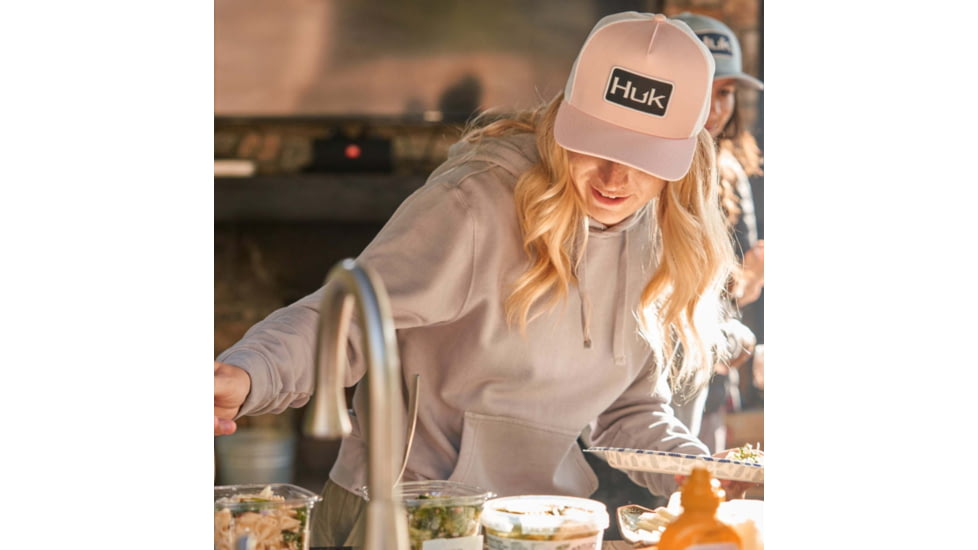 HUK Performance Fishing Logo Hoodie - Womens, Large, Overcast Grey, H6130013-032-L