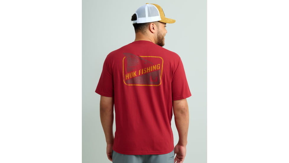 HUK Performance Fishing Spot Badge Tee - Mens, Scarlet Blaze, Extra Large, H1000529-621-XL