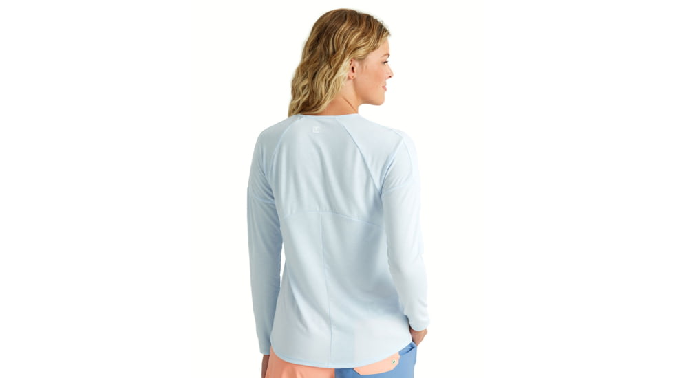 HUK Performance Fishing Waypoint Flow Crew Shirt - Womens, Ice Water, M, H6120127-476-M