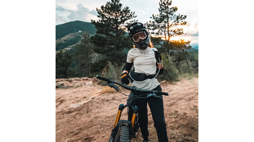 HydraPak Contour Lumbar Hydration Reservoir, Clear, 1.5L/50oz, AS921