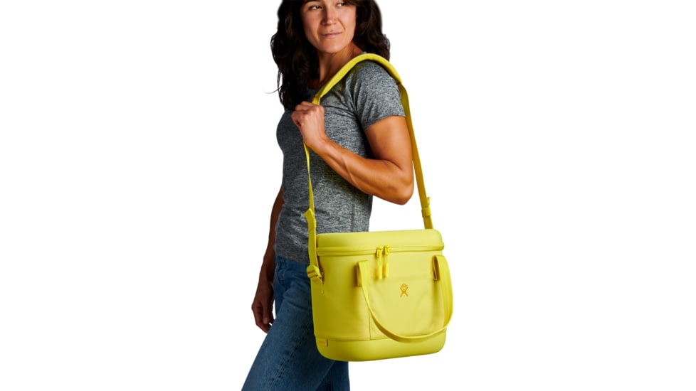 Hydro Flask 20 L Carry Out Soft Cooler, Cactus, 20L, HCM752