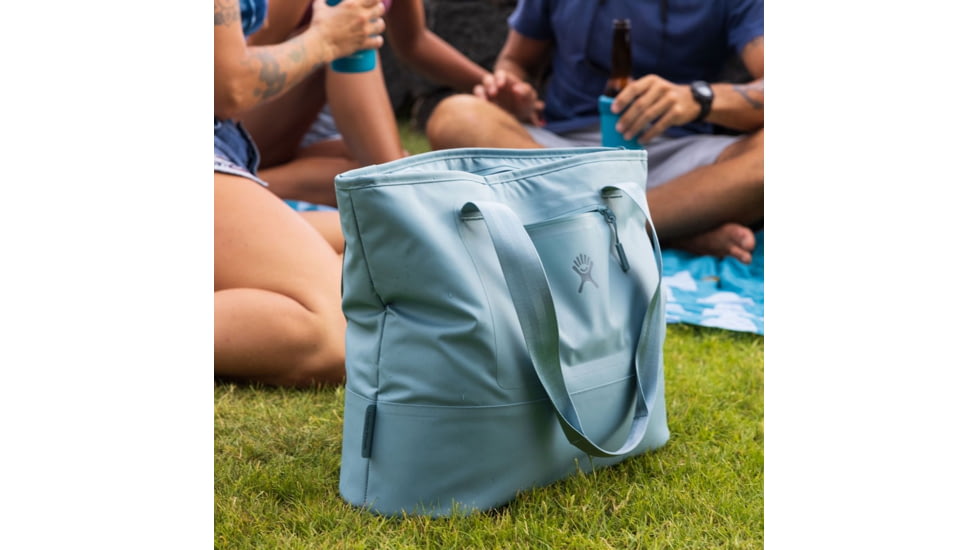 Hydro Flask 20L Insulated Tote, Snapper, GT20604