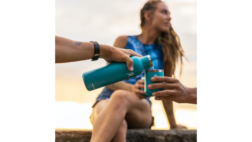 Hydro Flask 25 Oz Wine Bottle, Laguna, V25454