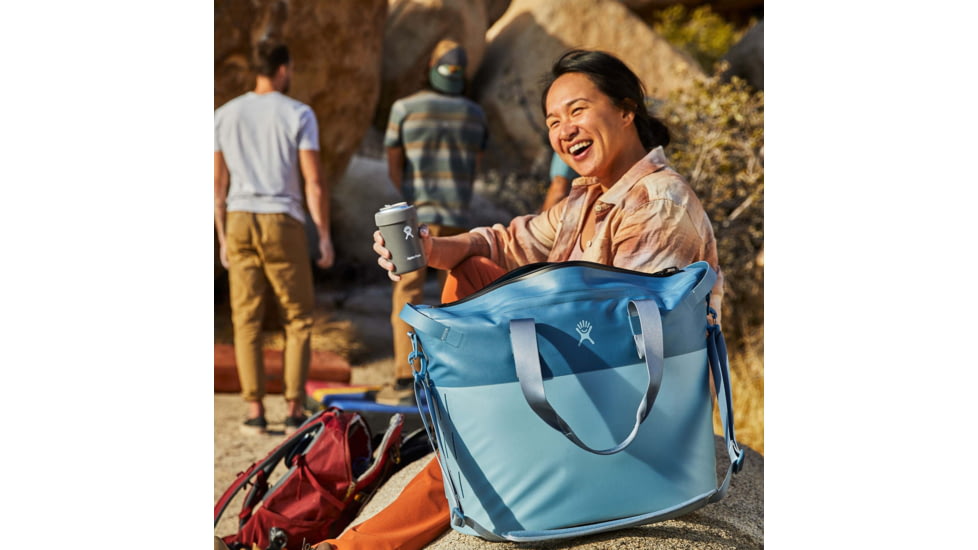 Hydro Flask 26 L Day Escape Soft Cooler Tote, Breeze, SCTB426