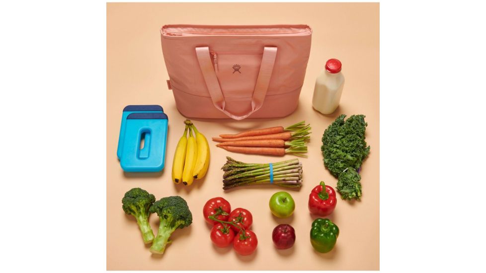 Hydro Flask Insulated 20L Tote, Blackberry, GT20005