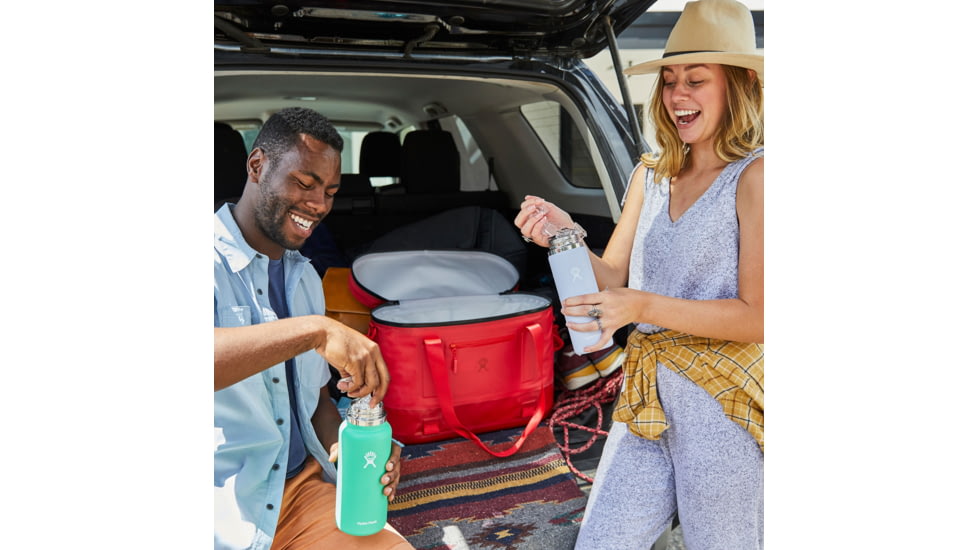 Hydro Flask Unbound Tote, Lava, 24 L, SCT611