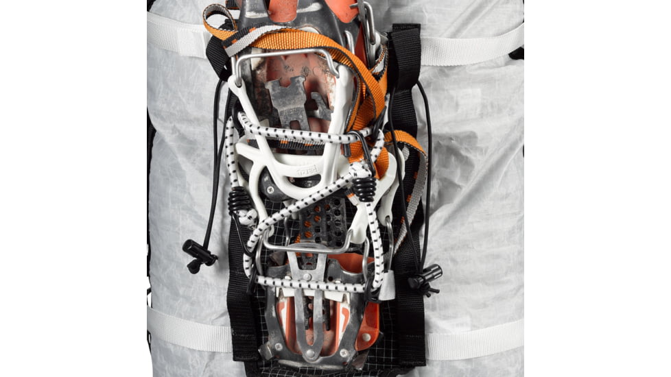 Hyperlite Mountain Gear 2400 Ice Pack, White, White, Small, 3-10440-1