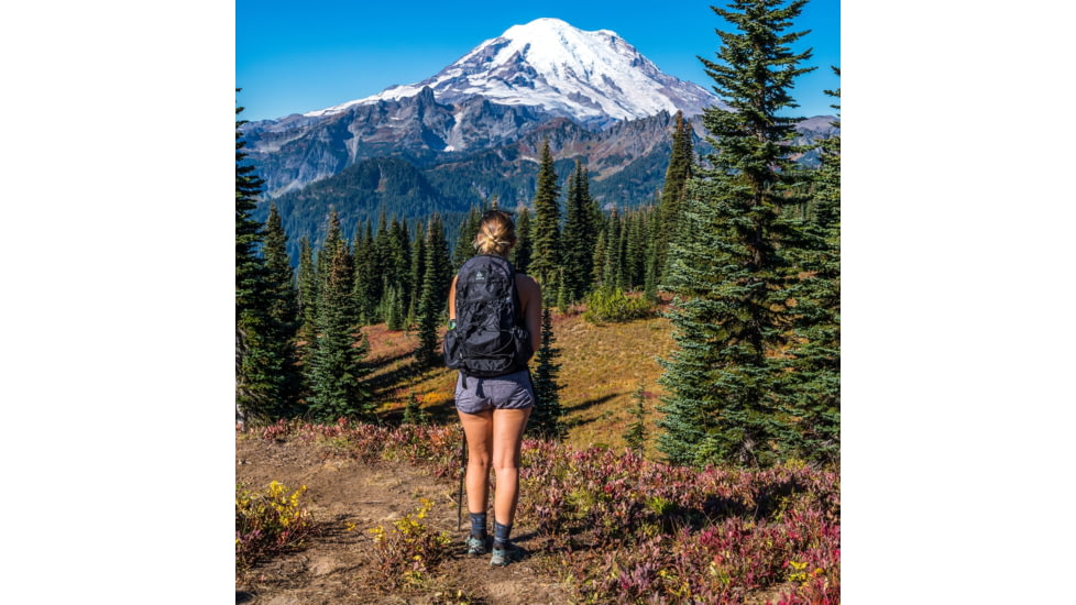 Hyperlite Mountain Gear Daybreak 17 L Pack, Medium, Black, 3-20025-2