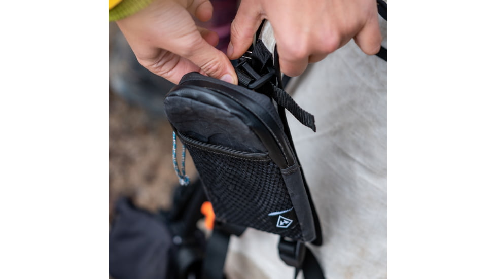 Hyperlite Mountain Gear Pack Shoulder Pocket, Black, 1-10022-1