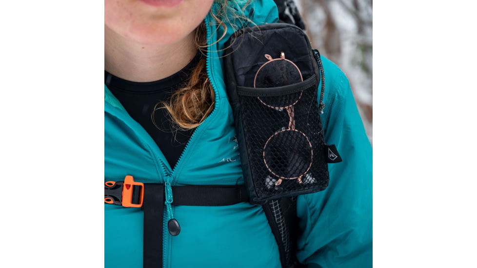 Hyperlite Mountain Gear Pack Shoulder Pocket, Black, 1-10022-1