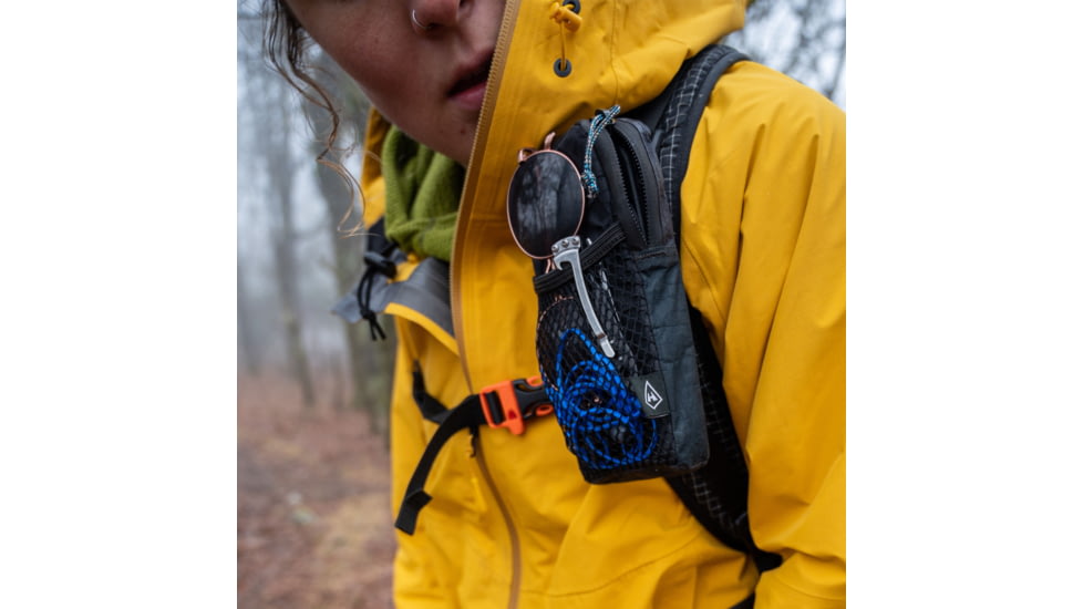 Hyperlite Mountain Gear Pack Shoulder Pocket, Black, 1-10022-1