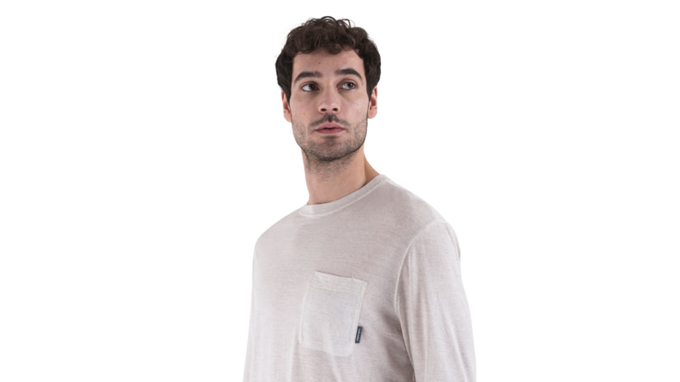 Icebreaker Merino 150 Tech Lite III LS Relaxed Pocket Tee - Mens, Ecru Heather, Extra Large, IB0A56WG116XL