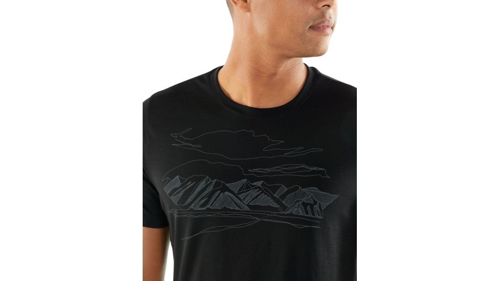 Icebreaker Tech Lite Short Sleeve Crewe Coronet Peak - Mens, Black, M, 104577001M