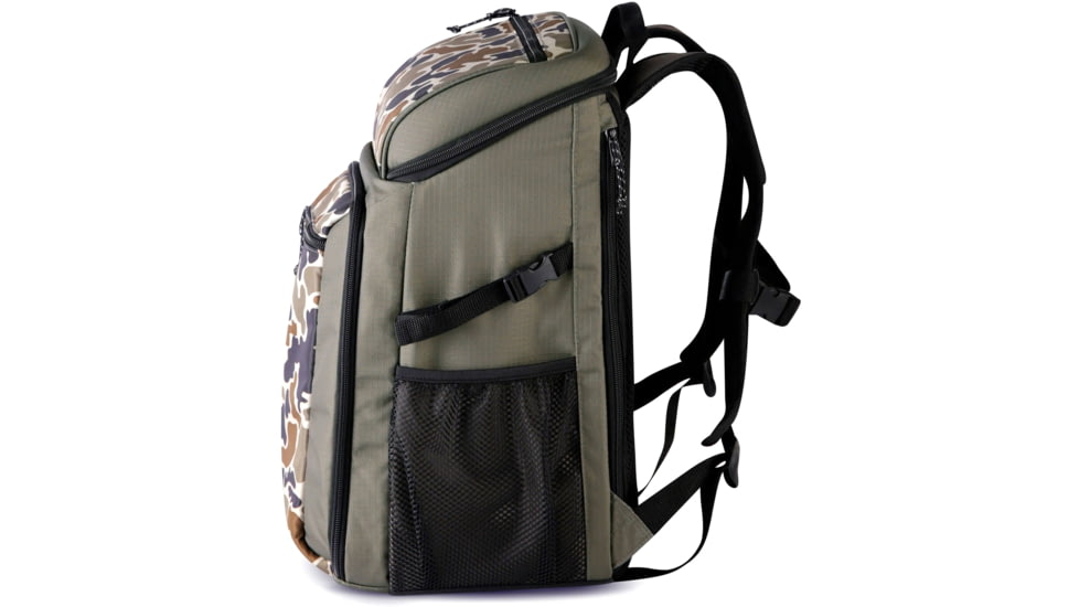 Igloo Gizmo Backpack Outdoorsman Cooler, Olive Camo, 00064628