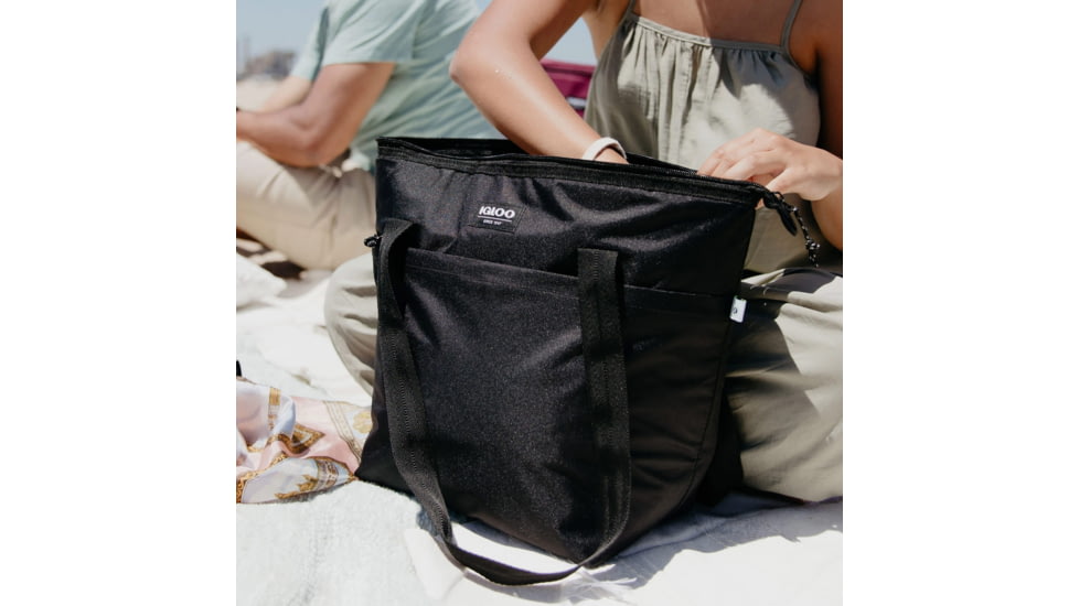 Igloo Repreve Avery Tote Cooler, Black, 00065415