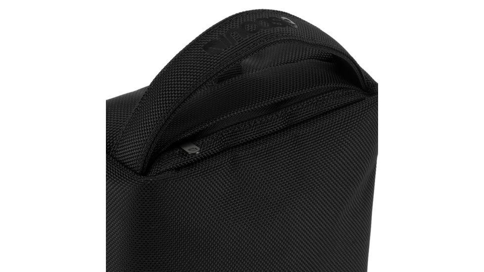 Incase Dopp Kit, Black INTR40054-BLK