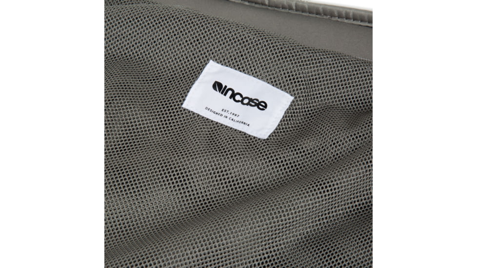 Incase Tracto Roller Duffel, Medium, Anthracite, 80L INTR20043-ANT