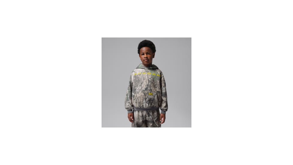 Jordan Jordan Big Kids Brooklyn Realtree Fleece Pullover Hoodie in White 95G268-WAN, White, M, male, 1016056566-00199016237873