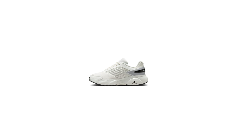 Jordan Womens Jordan Trunner Flow Shoes in White IQ0701-101, White, 5.5, female, 1015874799-00198729631893