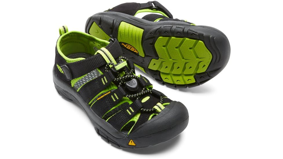 KEEN Big Kids Newport H2 Sandals, Black/Lime Green, 2, 1009965-505-2