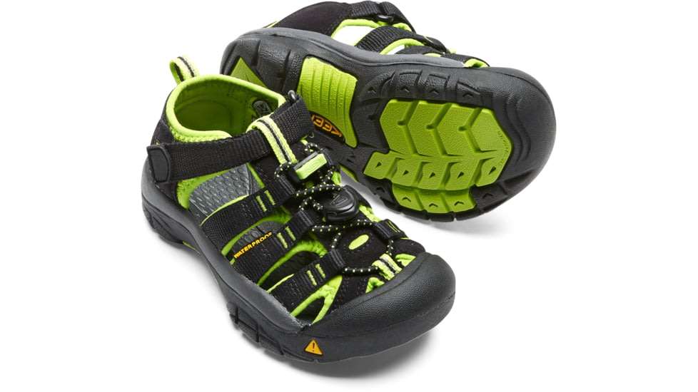 KEEN Little Kids Newport H2 Sandals, Black/Lime Green, 8, 1009942-505-8