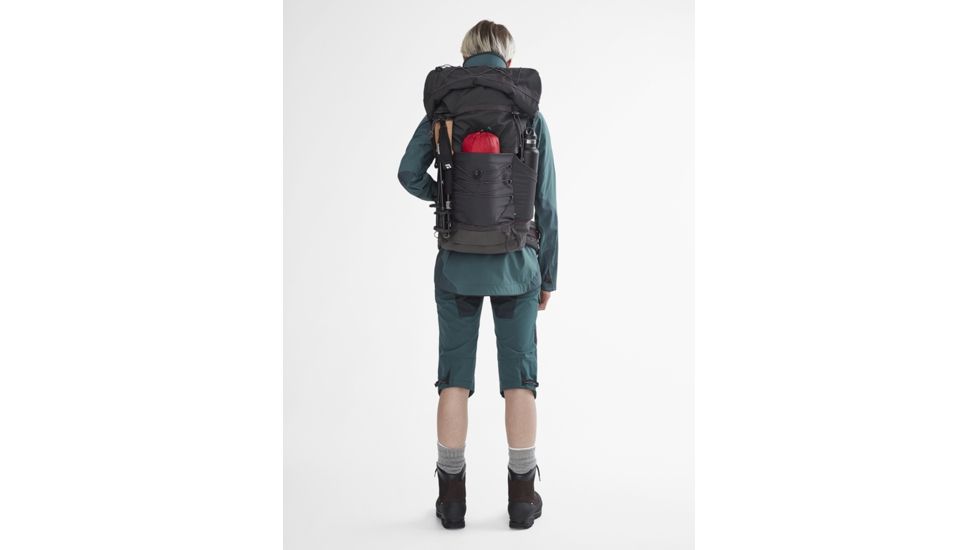 Klattermusen Grip 2.0 Backpack, Raven, 40L, 40389U91-961-40L