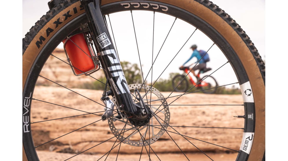 Klean Kanteen Wide w/Wide Loop Cap, 27oz, Tiger Lily, 1009493