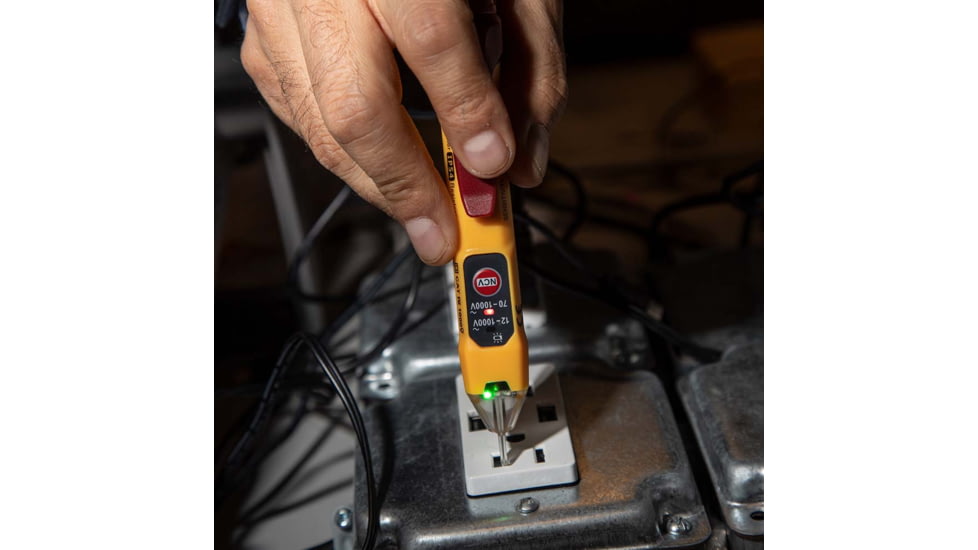 Klein Tools Dual Range NCVT Electrical Test Kit, Receptacle Tester, NCVT2PKIT