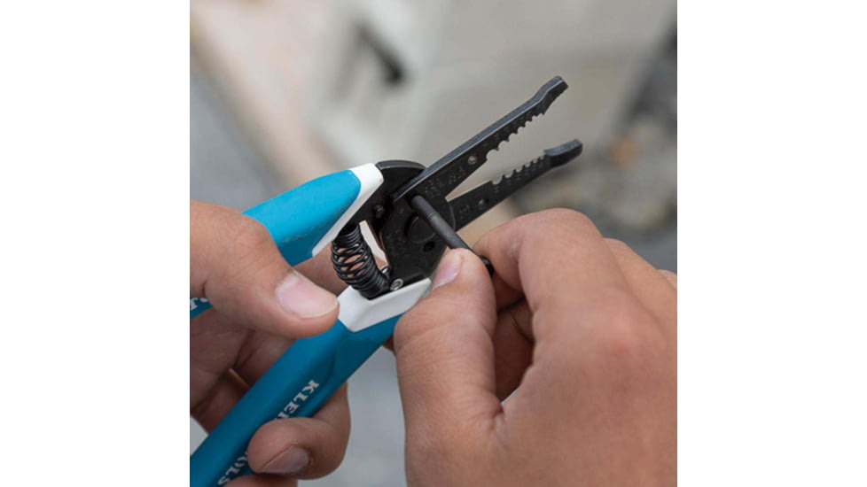 Klein Tools Klein-Kurve Wire Stripper/Cutter, 8-20 AWG, Blue/White, K11095