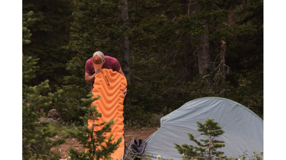Klymit Insulated Static V Ultralite Sleeping Pad, Orange, Regular, 06IUOR01C