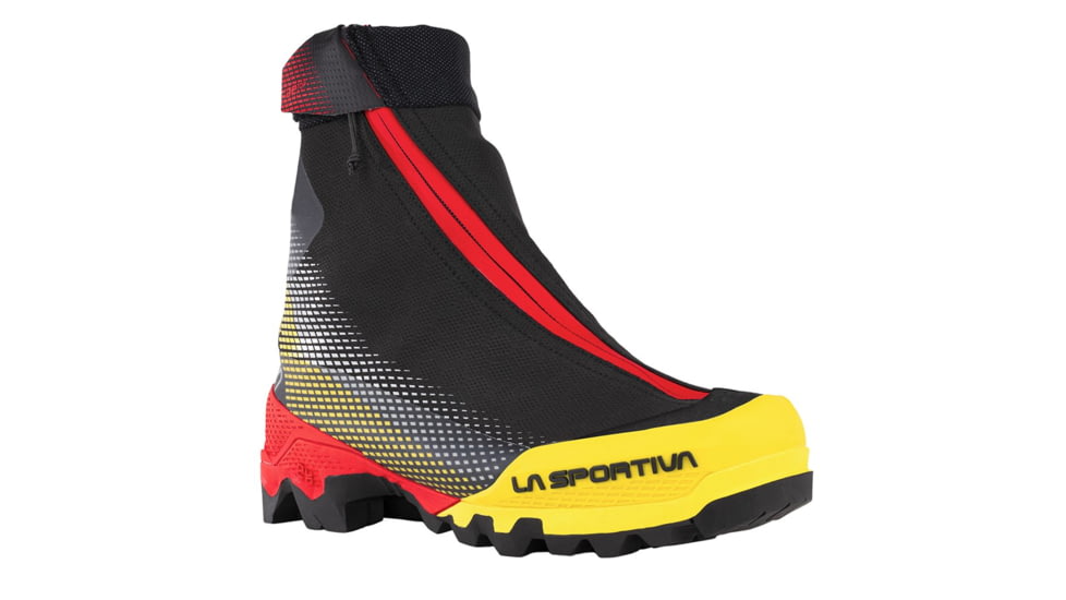 La Sportiva Aequilibrium Top GTX Mountaineering Boots - Men's, Black/Yellow, 46.5, 21X-999100-46.5