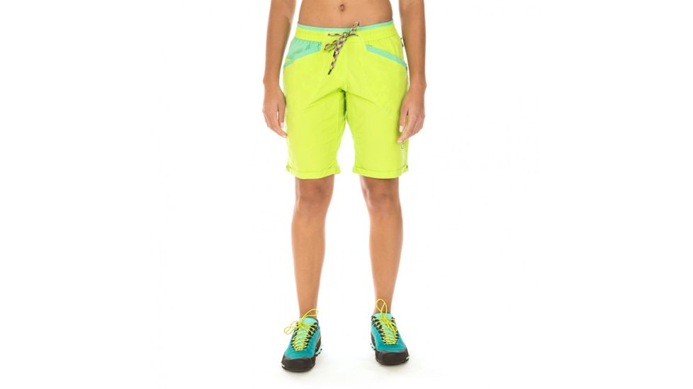 La Sportiva Nirvana Short - Women's, Apple Green/Jade Green, Medium I56-705704-M