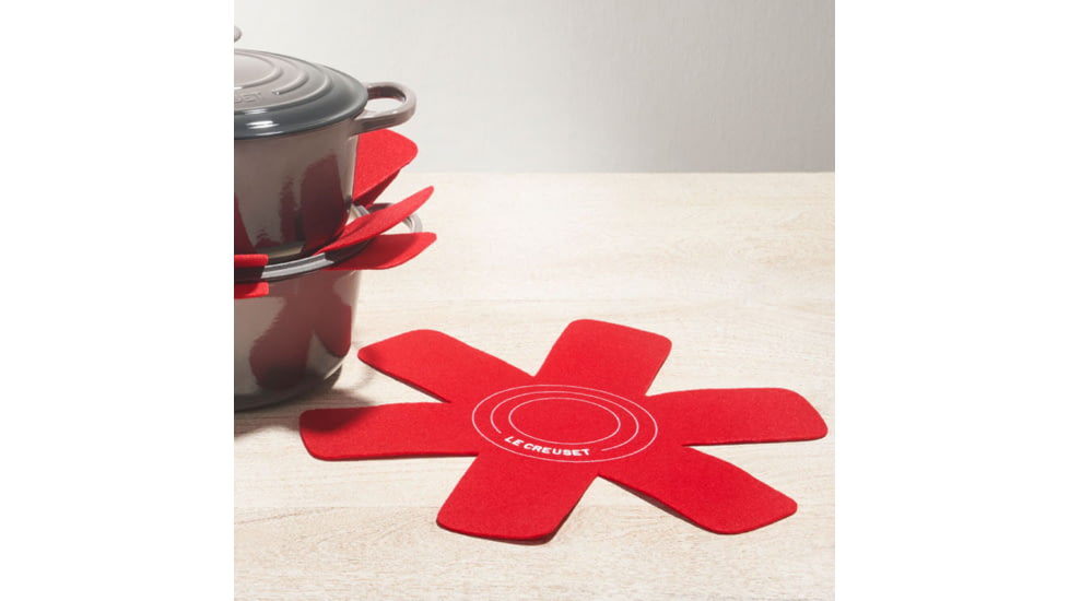 Le Creuset Felt Cookware Protectors - Set of 3, Flame, 15.75in, ST00150000090001