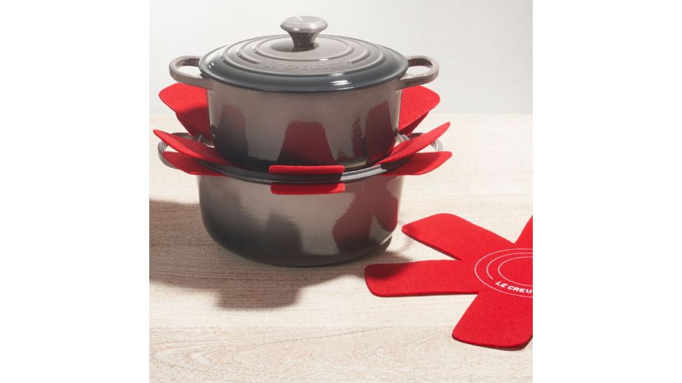 Le Creuset Felt Cookware Protectors - Set of 3, Flame, 15.75in, ST00150000090001