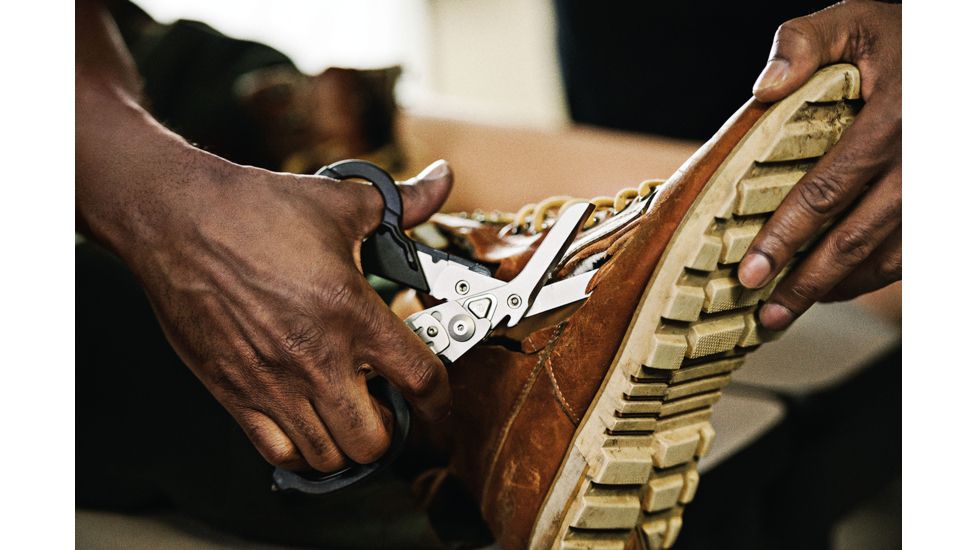 Leatherman Raptor Sheath Holster 939910