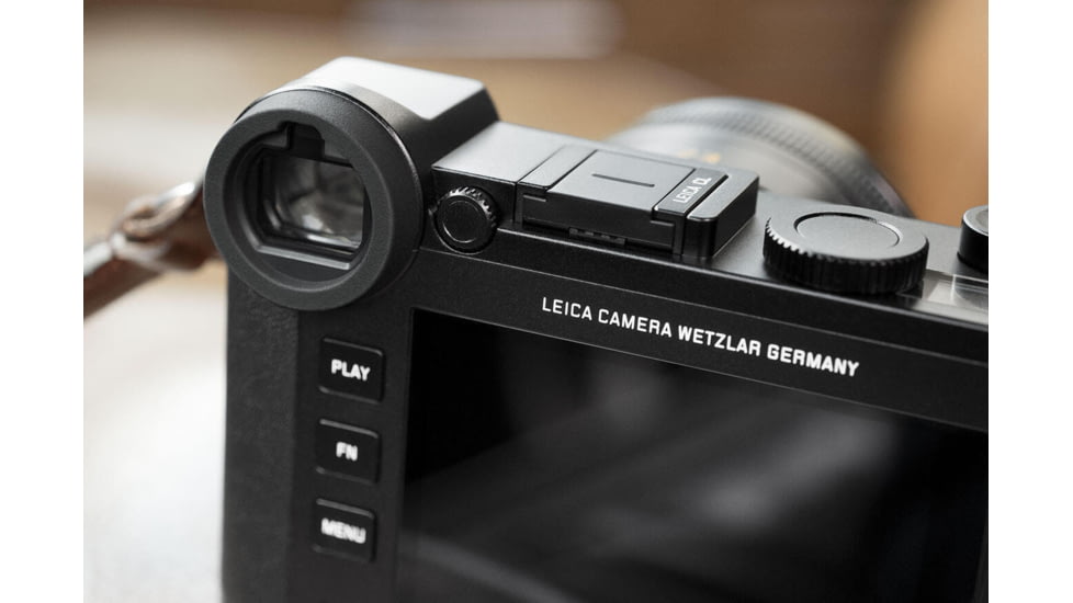 Leica CL Vario 24 MP Camera Kit w/Vario-Elmar-TL 18-56mm Lens, Black, 19341