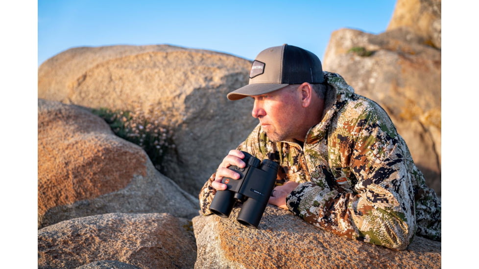 Leica Geovid R 10x42mm Rangefinder Binocular, LED, Black, 40812