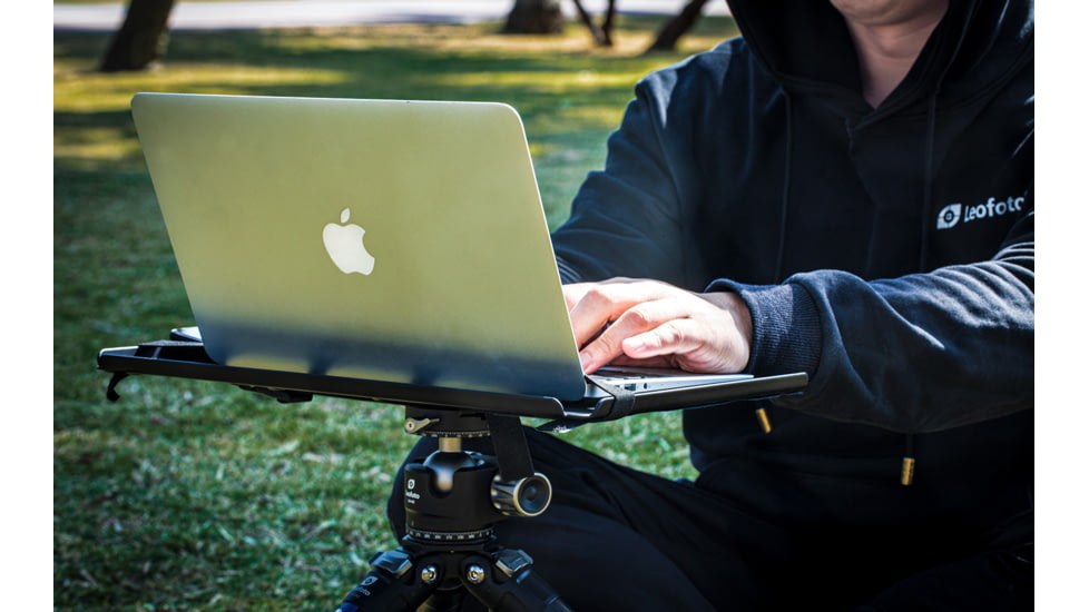 Leofoto LCH-2S 16 Laptop/Projector Tray/Combined w/ Tripod 3/8 Mounting Socket/Arca Swiss Dovetail, Black, LCH-2S