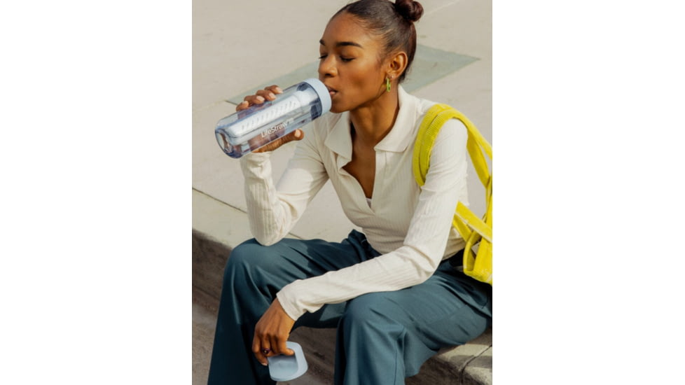 LifeStraw Go Series 1 L Water Bottle w/Filter, Clear, 1 Liter, LGV41LCLWW